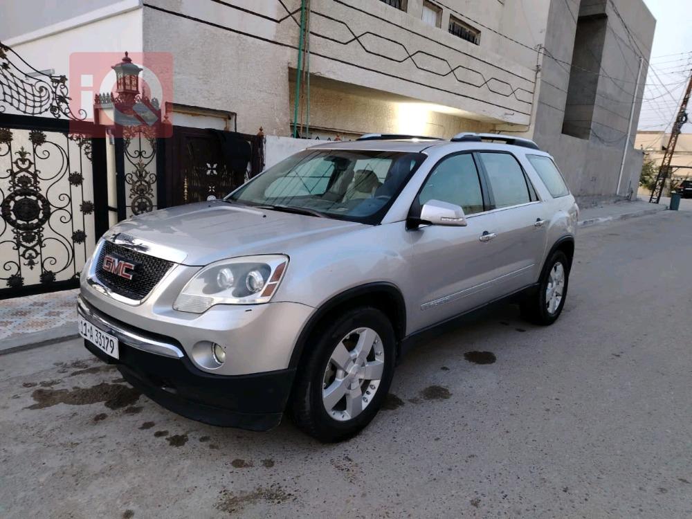 GMC Acadia